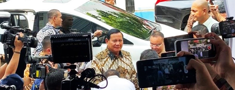 Prabowo Subianto hadiri open house di rumah Wakil Ketua DPR Sufmi Dasco Ahmad. (SinPo.id/Istimewa)