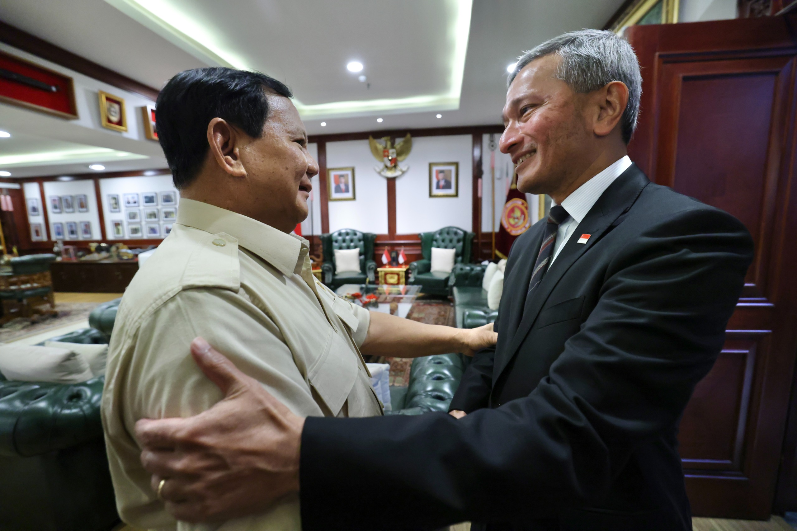 Prabowo menerima kunjungan Menlu Singapura (SinPo.id/Tkn)
