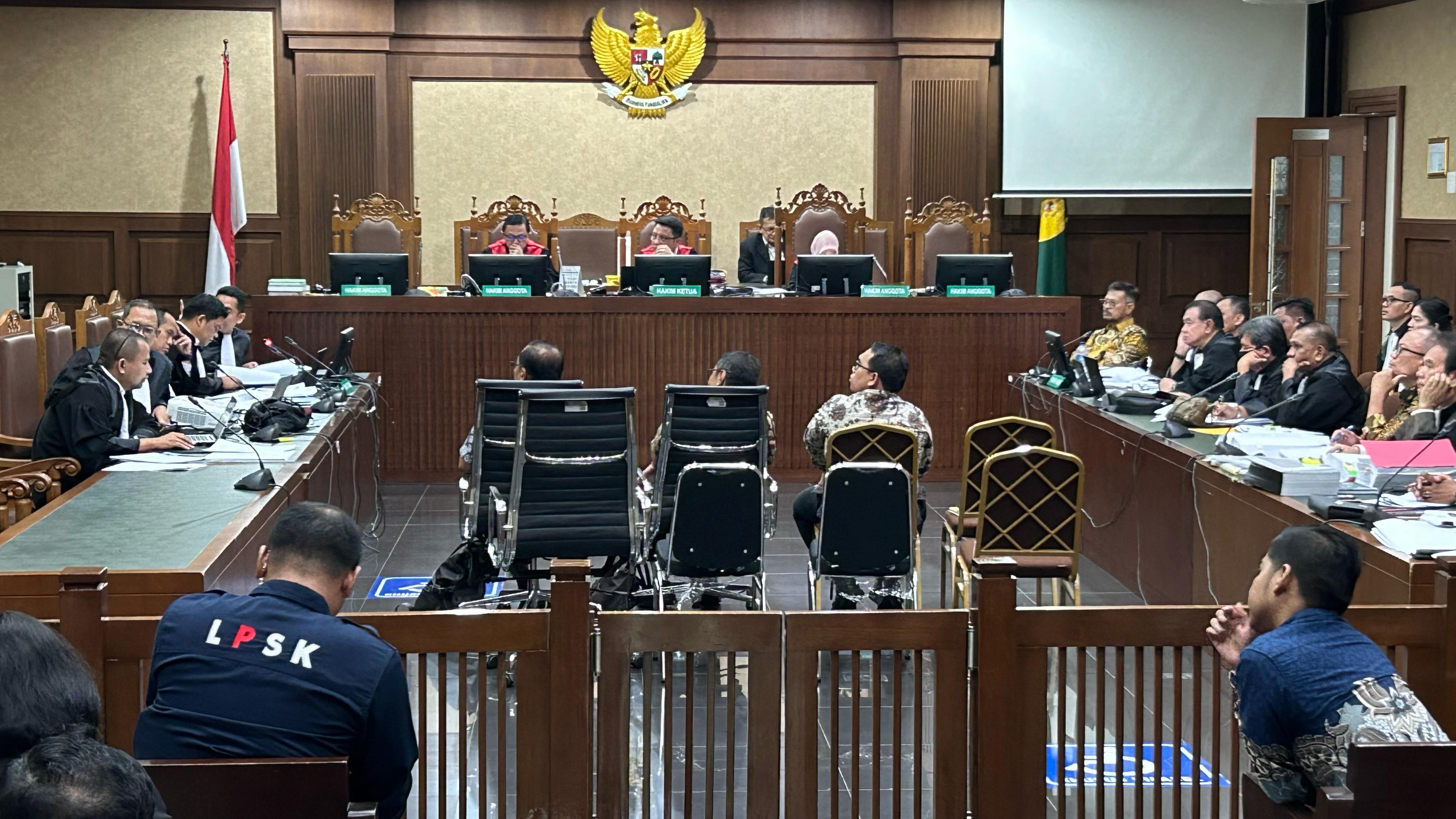 Keterangan saksi Isnar Widodo dalam kasus dugaan korupsi di lingkungan Kementan untuk terdakwa SYL (SinPo.id/david)