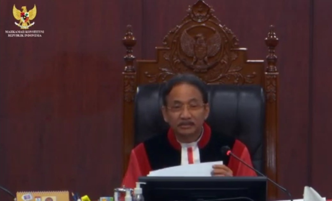 Hakim Konstitusi Suhartoyo. (SinPo.id/tangkap layar Youtube MK)
