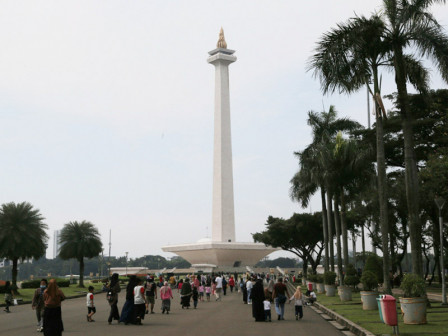 Kawasan Tugu Monas dikunjungi wisatawan (SinPo.id/Beritajakarta)