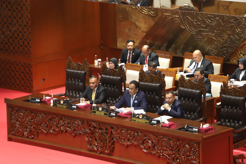 DPR RI gelar Rapat Paripurna Pembukaan Masa Persidangan V Tahun Sidang 2023-2024 di Nusantara II, Kompleks Parlemen, Senayan (SinPo.id/ Ashar)