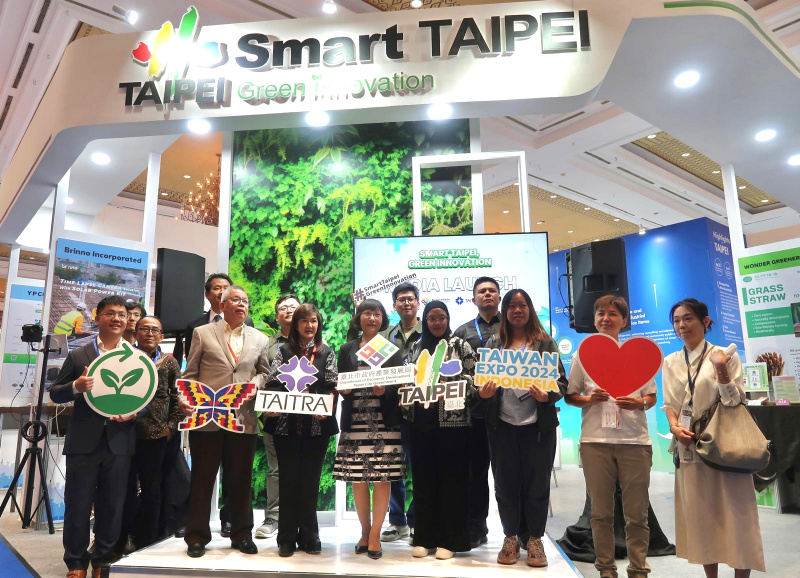 Paviliun "Smart Taipei, Green Innovation" yang didirikan oleh Departemen  Pengembangan Ekonomi Pemerintah Kota Taipei mengikuti acara Taiwan Expo 2024 di JCC (Ashar/SinPo.id)