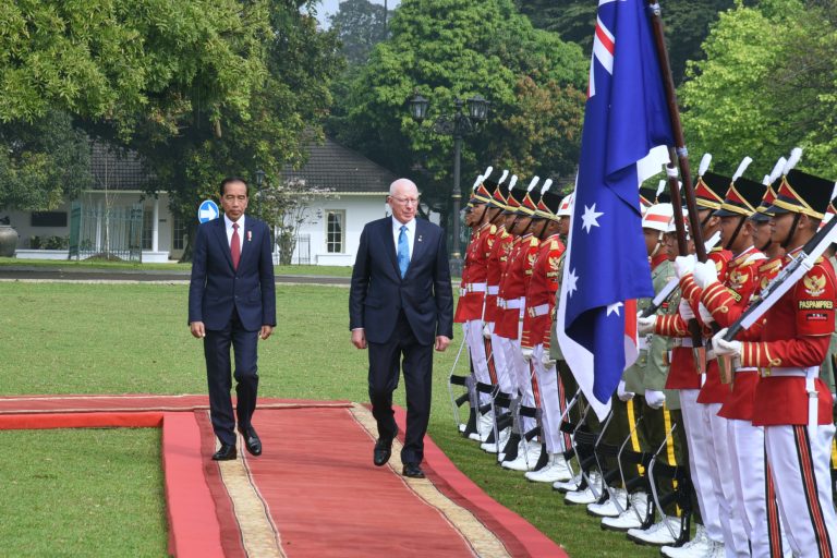Presiden Joko Widodo dan Gubernur Jenderal Australia David Hurley di Istana Negara (SinPo.id/Setpres)