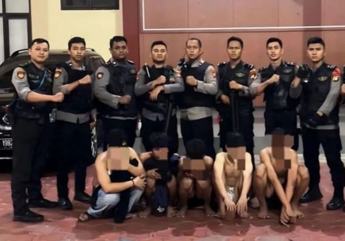 Polisi Amankan Lima Remaja yang Hendak Tawuran di Jalan Pasar Senen Jakpus (SinPo.id/Dok. Polres Jakpus)