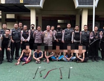 Enam pelaku tawuran yang ditangkap Polres Jakarta Pusat. (SinPo.id/ Dok. Polres Jakpus)