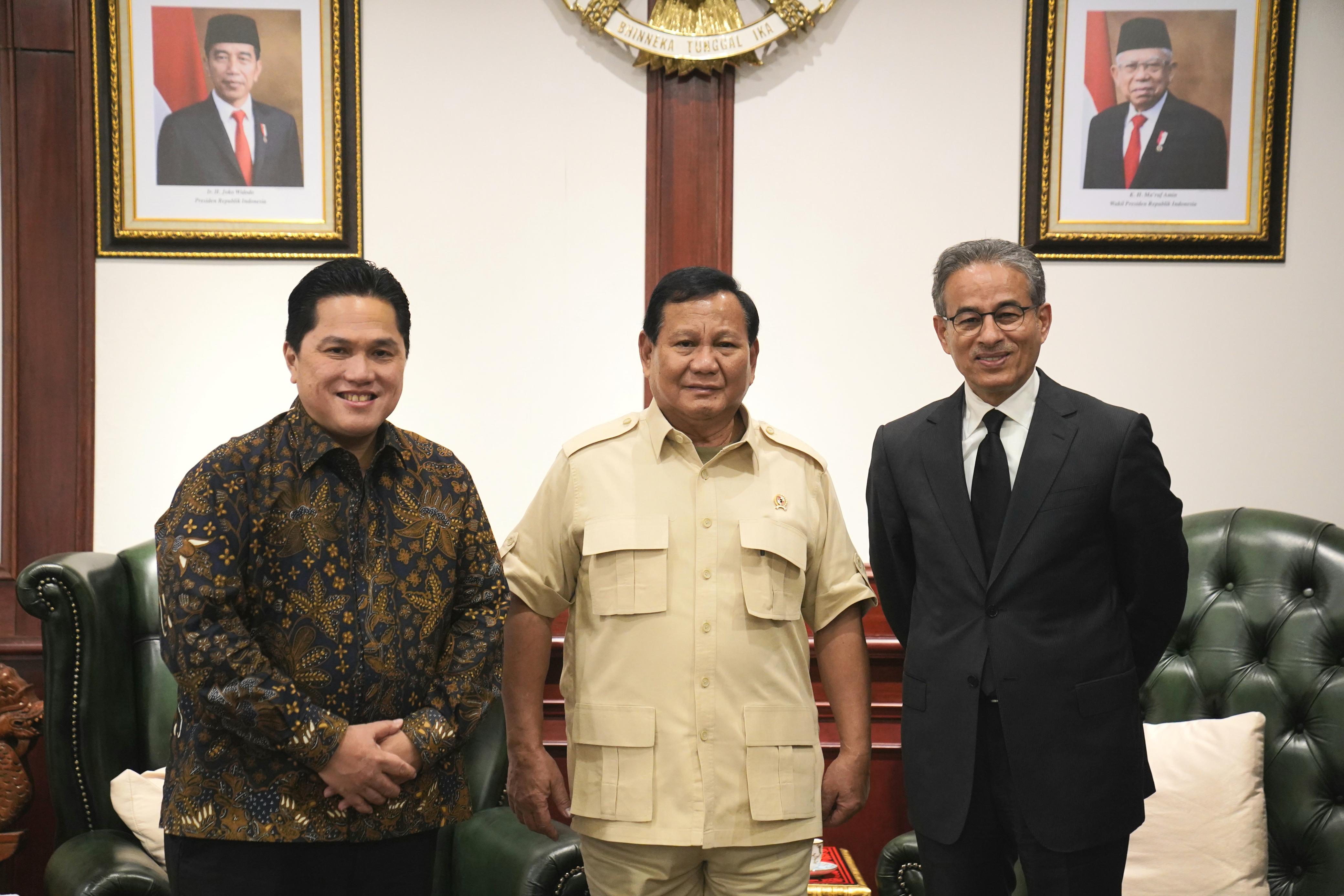 Prabowo Subianto menerima kunjungan Menteri BUMN Erick Thohir dan pendiri Emaar Properties, pengusaha properti asal Uni Emirat Arab (UEA) (SinPo.id/ media Gerindra)