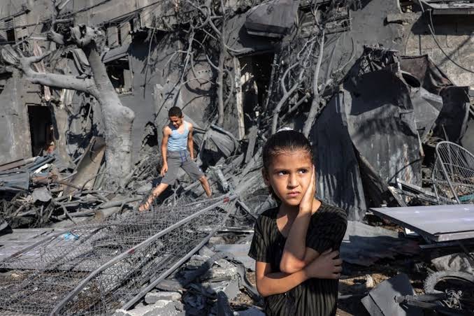 Israel serang tempat pengungsi di Rafah. (SinPo.id/AFP)