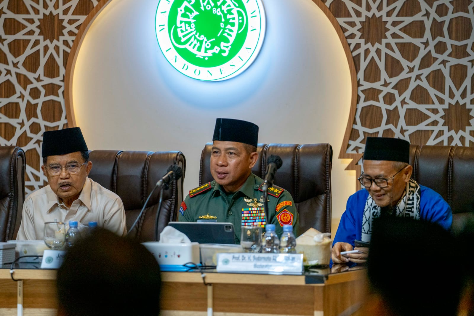 Panglima TNI Jenderal Agus Subiyanto saat kunjungi kantor MUI (SinPo.id/ Puspen TNI)