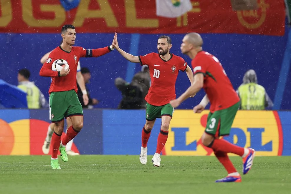 Portugal menang secara dramatis atas Republik Ceko dalam laga Grup F Euro 2024. (SinPo.id/UEFA)