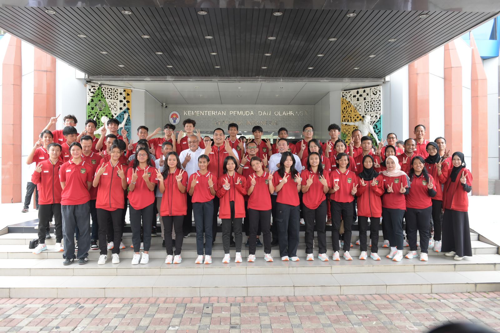 Atlet pelajar Indonesia yang telah berjuang dalam ASEAN Schools Games (ASG) 2024 Vietnam (SinPo.id/Kemenpora)