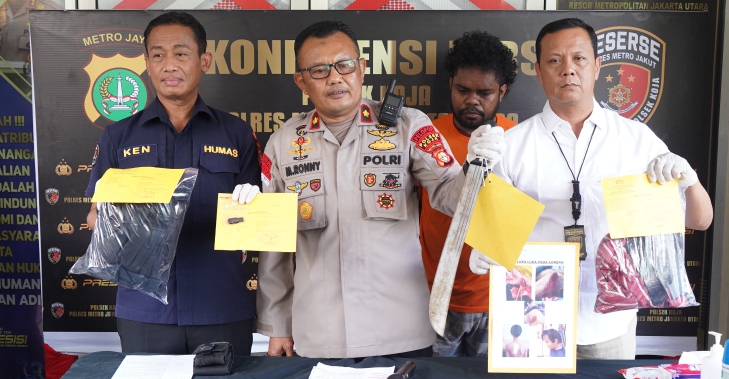 Konferensi pers kasus pembacokan di Polsek Koja (SinPo.id/ Humas Polda Metro Jaya)