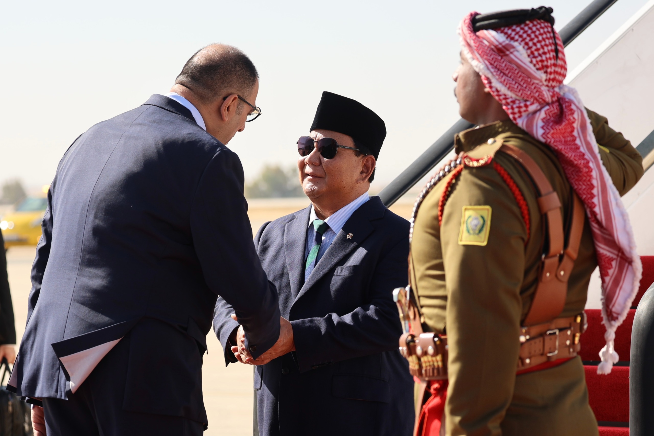 Prabowo Disambut Sejumlah Pejabat Tinggi dan Jajar Kehormatan di Yordania (SinPo.id/Istimewa)