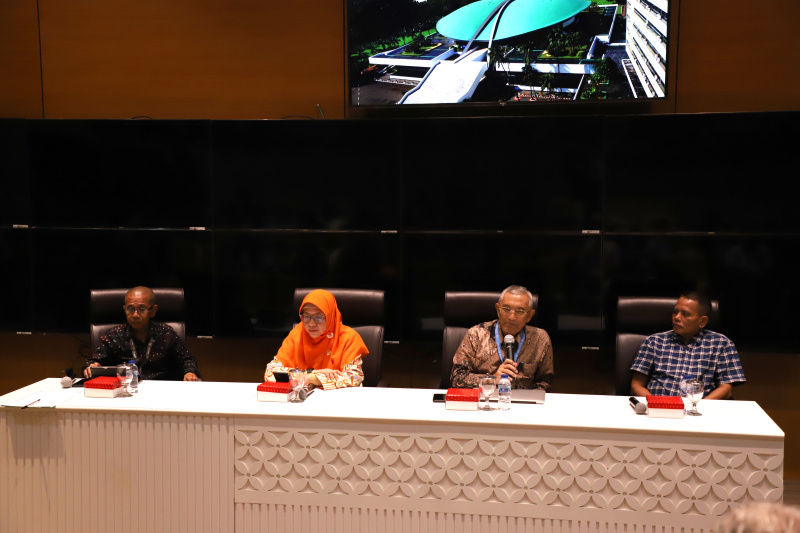 Koordinatoriat Wartawan Parlemen gelar diskusi Forum Legislasi dengan tema" Menilik Urgensi RUU Kepariwisataan" (Ashar/SinPo.id)