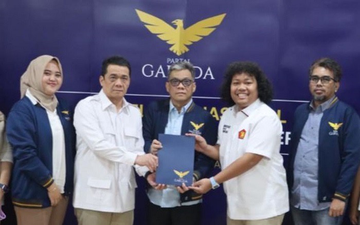 Partai Garuda resmi mendukung Ariza-Marshel di Pilkada Tangsel 2024. (SinPo.id/dok. Partai Garuda)