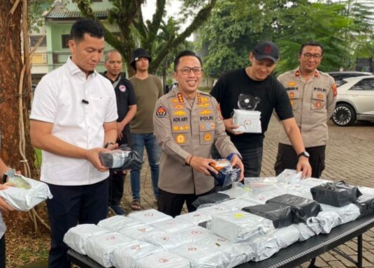 Pengungkapan 45 kilogram sabu di Fatmawati (SinPo.id/ Humas PMJ)