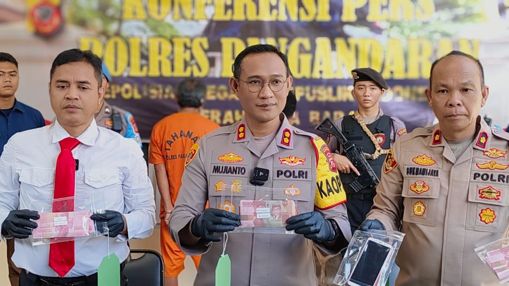 Jumpa pers di Polres Pangandaran