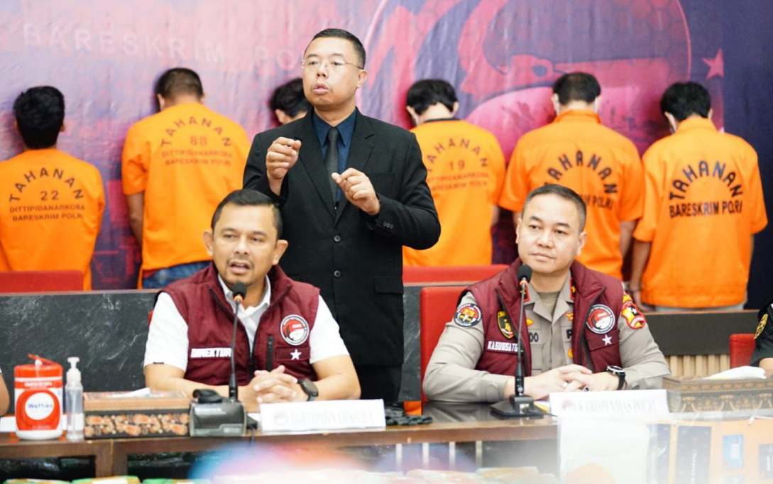 Konferensi pers pengungkapan sabu jaringan internasional (SinPo.id/Dok.Polri)