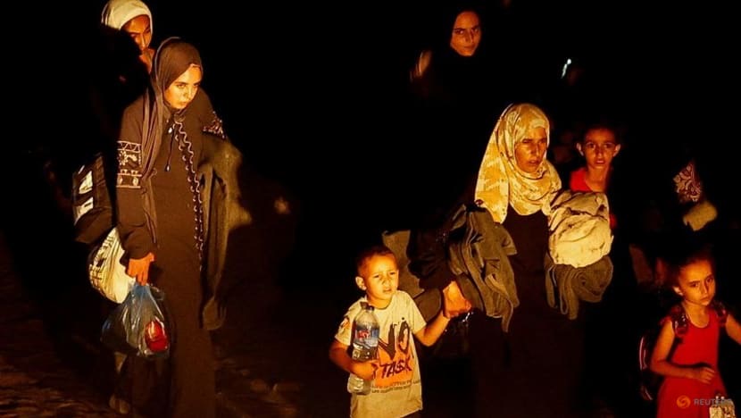 Penduduk Gaza di Khan Younis mengungsi setelah ada perintah evakuasi dari pasukan Israel. (SinPo.id/Reuters)