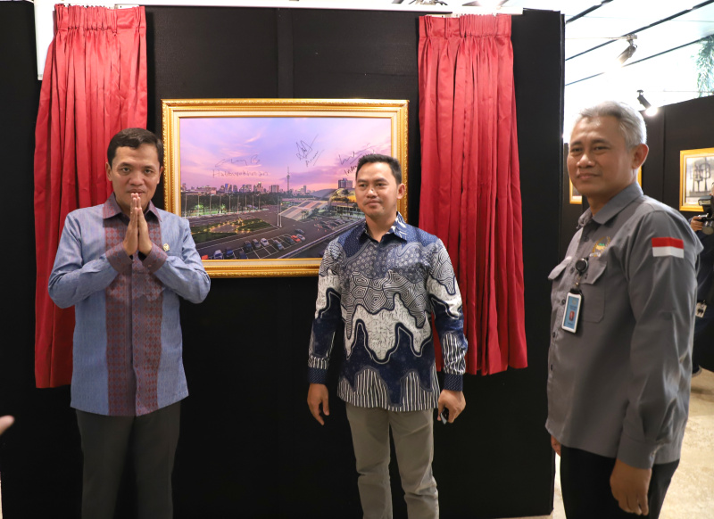 Wartawan Foto Parlemen (WFP) gelar pameran foto Legacy Parlemen di Loby Nusantara II (Ashar/SinPo.id)