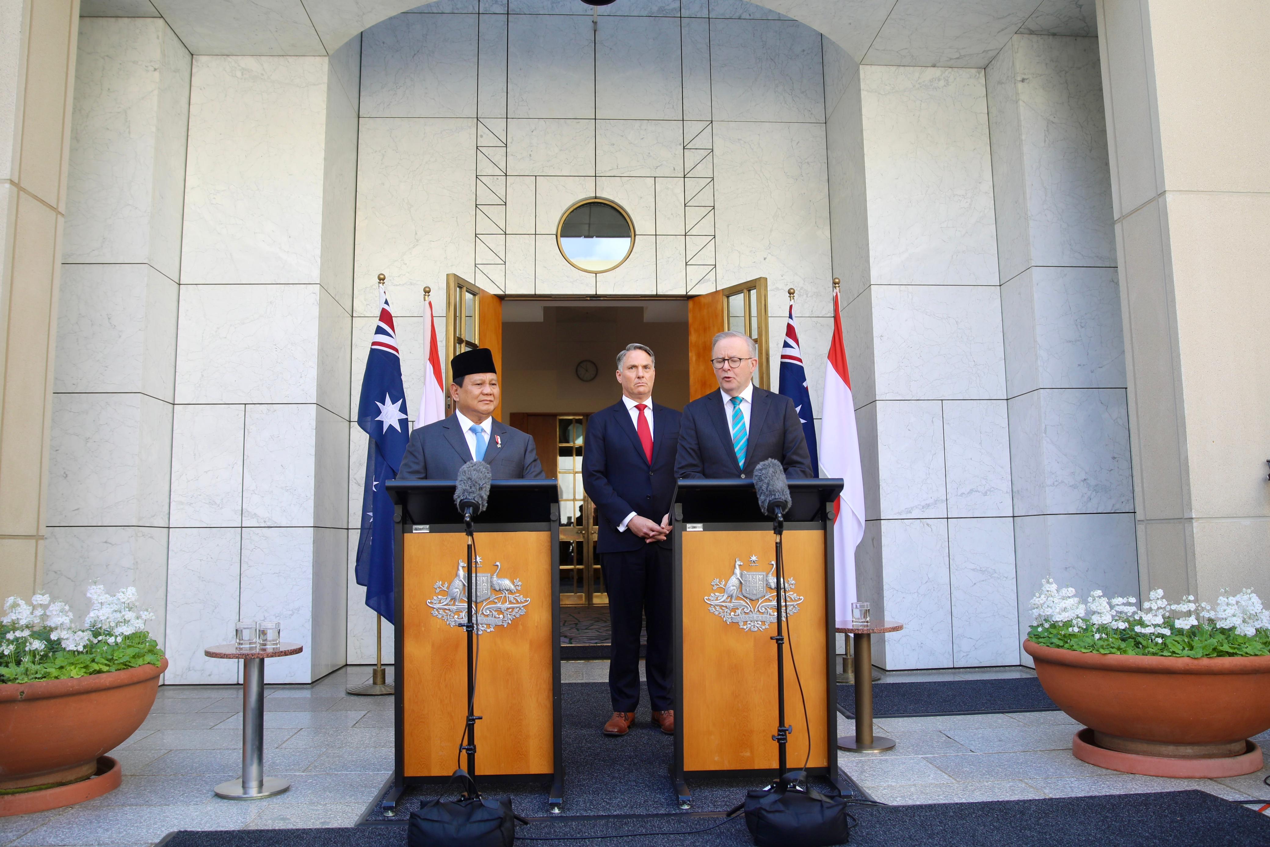 Menhan RI Prabowo Subianto bertemu Perdana Menteri Australia Anthony Albanese di Canberra pada Selasa, 20 Agustus 2024. (SinPo.id/Tim Media)