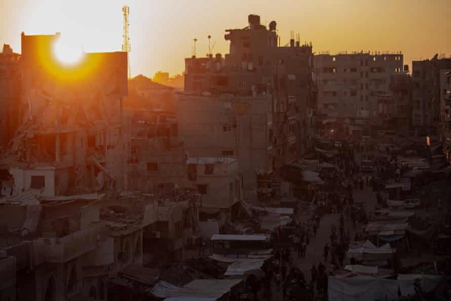 Kondisi di Khan Younis pasca serangan Israel. (SinPo.id/ EPA)