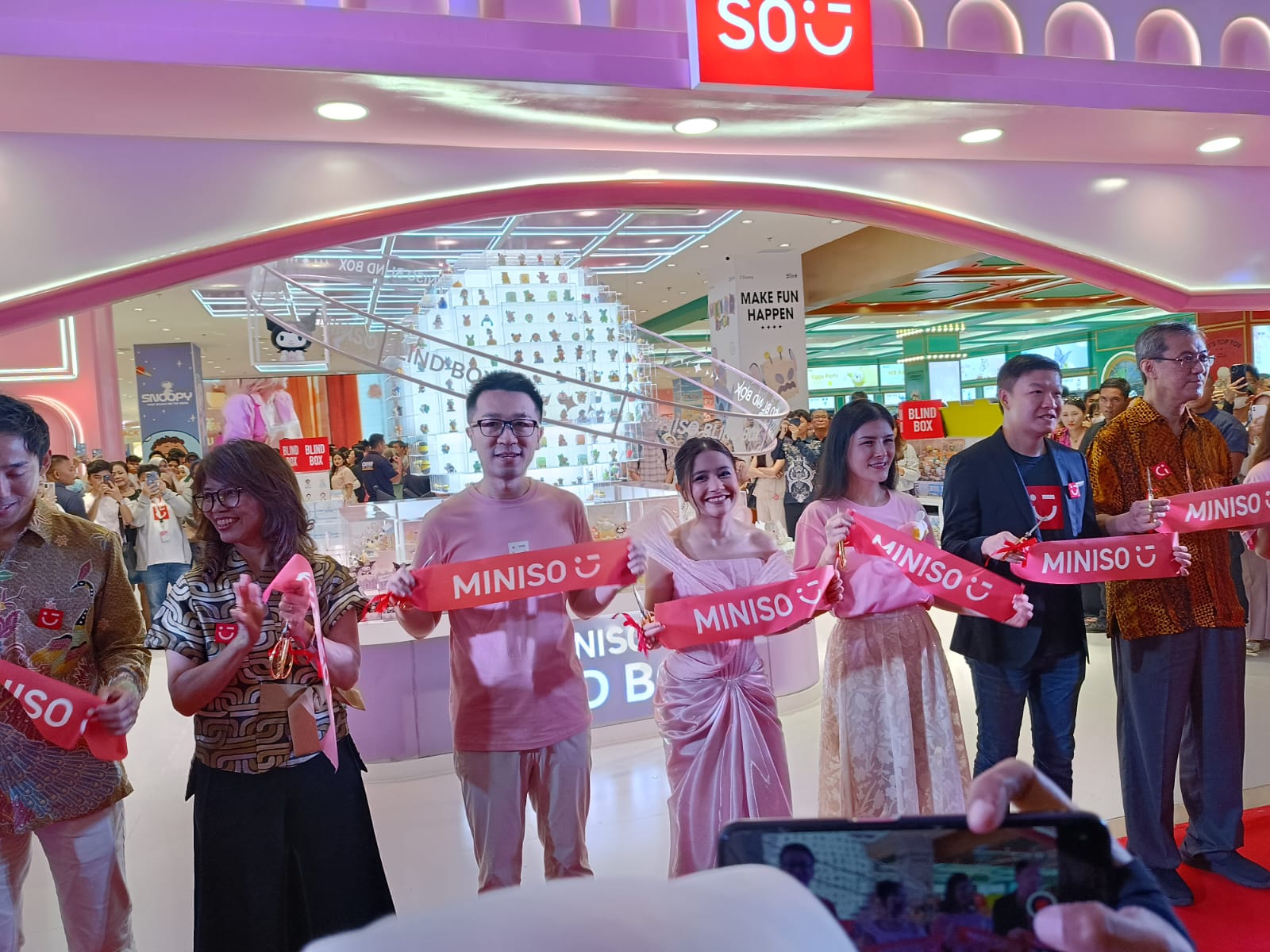 Pembukaan Miniso Land (Sinpo.id)