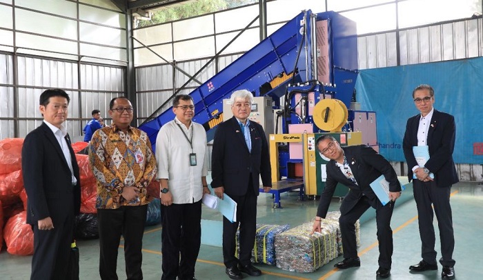 Delegasi Jepang kunjungi Jakarta Recycle Center di Jaksel. (SinPo.id/dok. DLH)