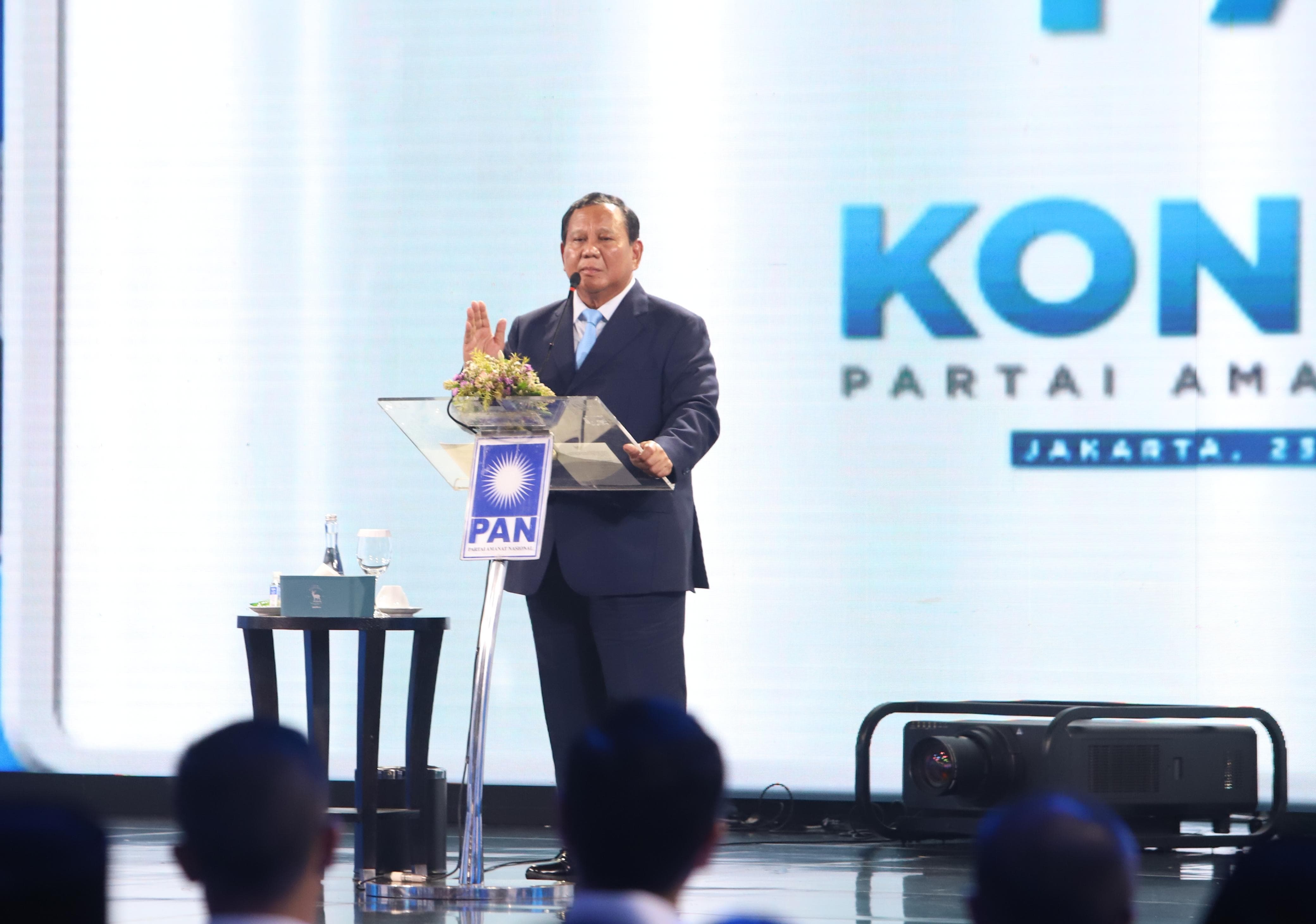 Prabowo berbicara di Kongres PAN (SinPo.id/Ashar)