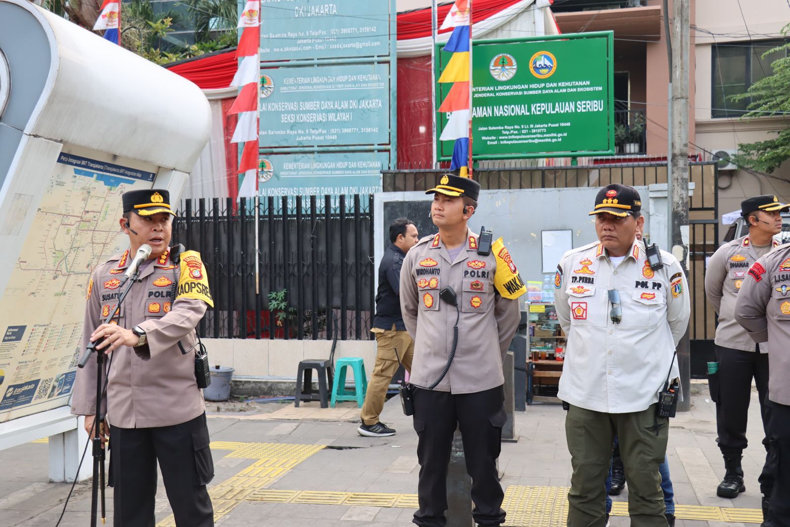 Kapolres Jakarta Pusat, Kombes Susatyo Purnomo Condro saat memimpin apel (SinPo.id/Dok.Polres Jakpus)