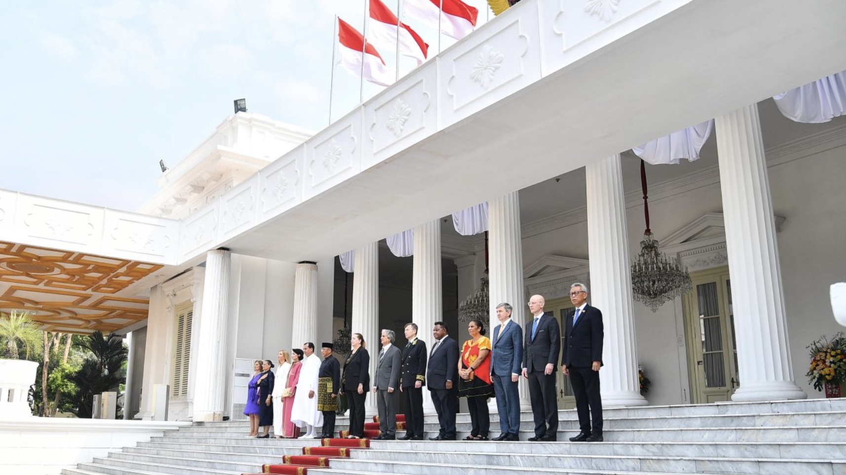 Presiden Terima Surat Kepercayaan 10 Duta Besar Negara Sahabat (SinPo.id/Setpres)