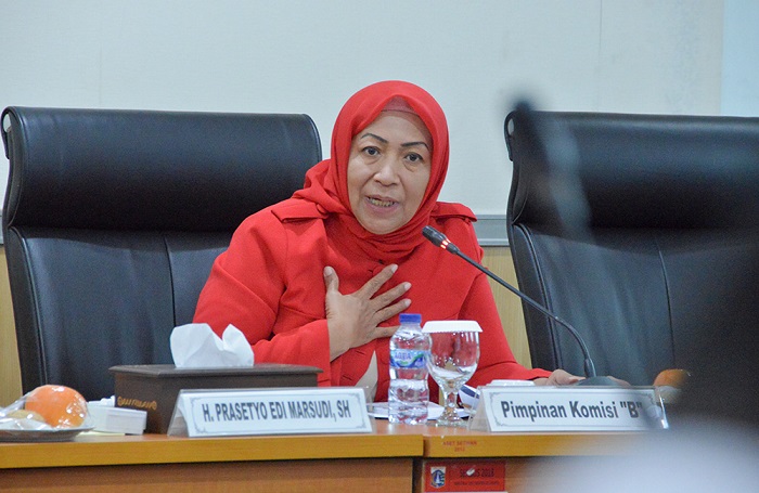 Sekretaris Komisi B DPRD DKI Jakarta Wa Ode Herlina. (SinPo.id)