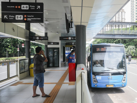 Ilustrasi halte Transjakarta (SinPo.id/BeritaJakarta)