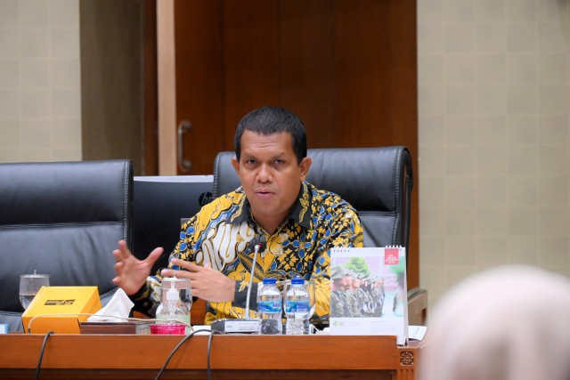 Wakil Ketua Komisi IX DPR RI Emanuel Melkiades Laka Lena (SinPo.id/ Parlementaria)