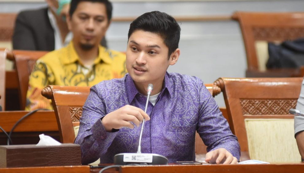 Anggota Komisi I DPR RI Rizki Natakusumah (SinPo.id/ EMedia DPR RI)
