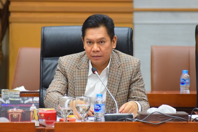 Wakil Ketua Komisi III DPR RI Adies Kadir. (SinPo.id/Parlementaria)