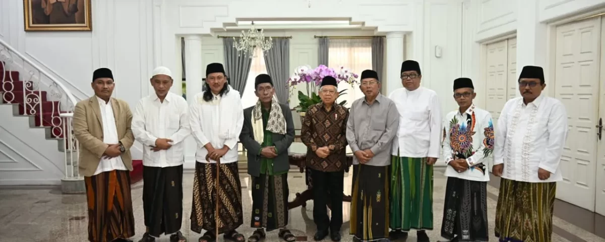 Wapres Ma'ruf Amin saat menerima audiensi delapan kiai asal Madura (SinPo.id/Setwapres)