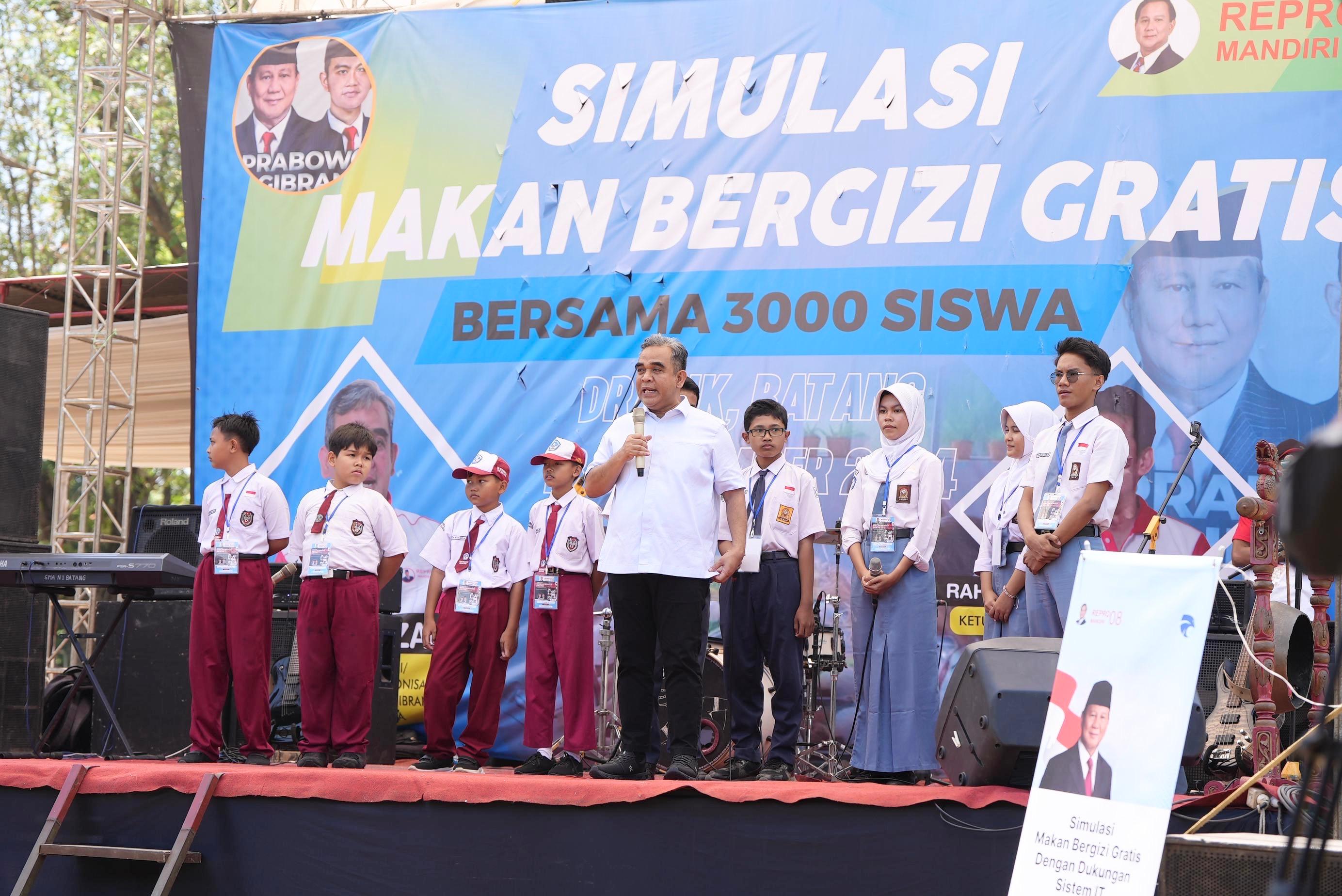 Wakil Ketua MPR Muzani Tinjau Simulasi 3 Ribu Siswa Makan Bergizi Gratis di Batang, Jawa Tengah (SinPo.id/Media Gerindra)