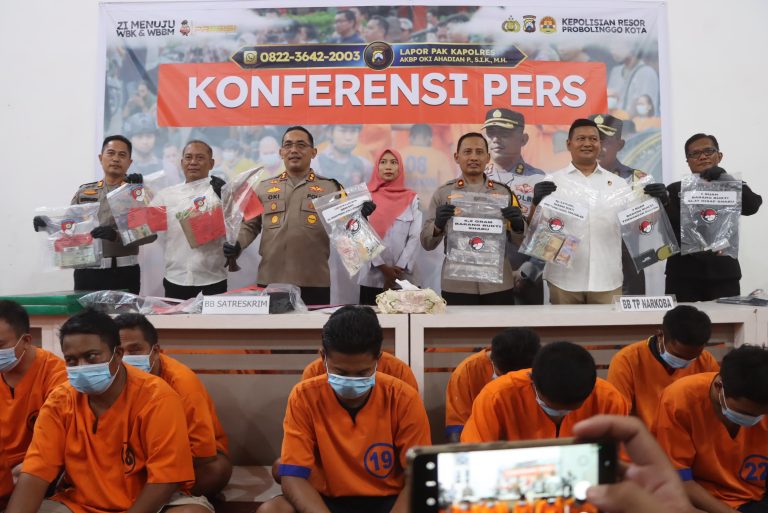 Konferensi pers Polres Probolinggo (SinPo.id/ Humas Polri)