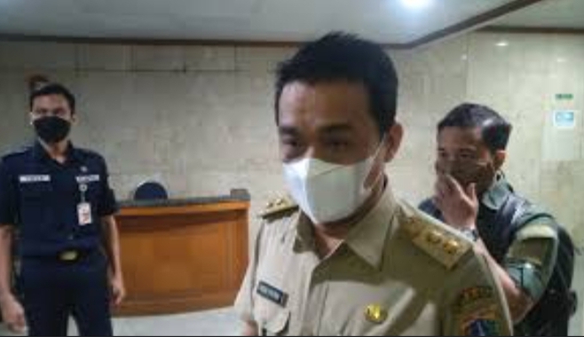 Mantan Wagub DKI Jakarta Ahmad Riza Patria (SinPo.id/ Zikri Maulana)
