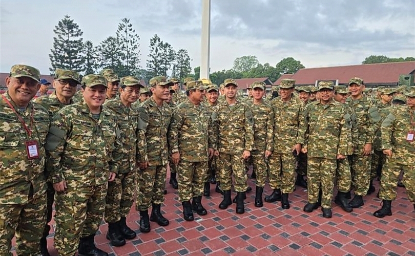 Presiden Prabowo Subianto memberi pembekalan Kabinet Merah Putih di Magelang (SinPo.id/Setpres)