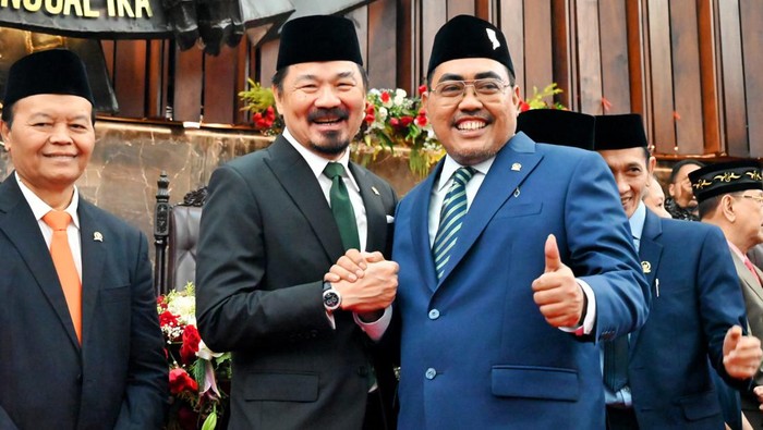 Wakil Ketua MPR RI 2024-2029 dari Fraksi PKB Rusdi Kirana dan Wakil Ketua MPR RI dari Fraksi PKB 2019-2024 Jazilul Fawaid. (SinPo.id/Dok. MPR)