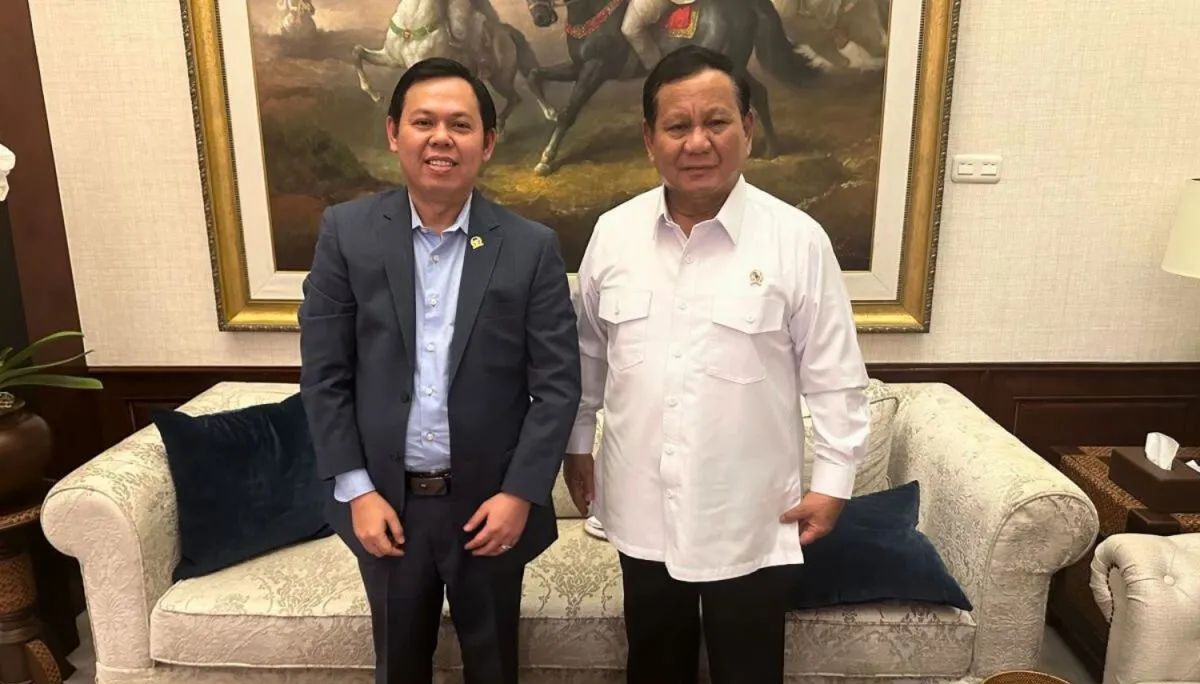 Ketua Dewan Perwakilan Daerah (DPD) RI Sultan Najamudin (kiri) bersama Presiden Terpilih Prabowo Subianto (kanan). (SinPo.id/Dok. DPD RI)