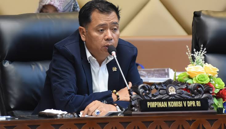 Ketua Komisi V DPR RI Lasarus (SinPo.id/EMedia DPR)