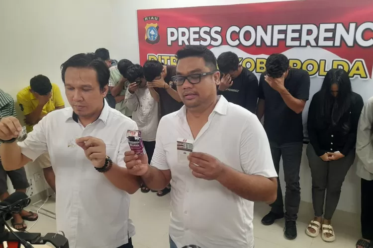 Konferensi pers kasus narkoba di Polda Riau (SinPo.id/ Humas Polri)