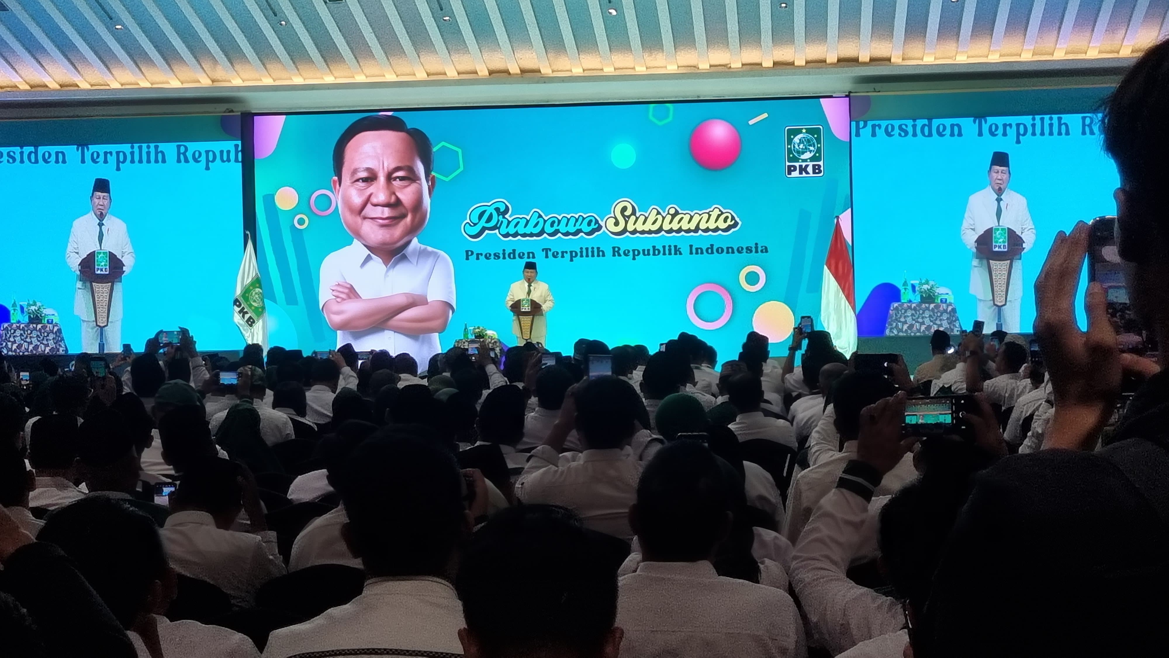 Presiden terpilih Prabowo Subianto di Forum Sinergitas Legislator PKB (SinPo.id/ Sigit Nuryadin)