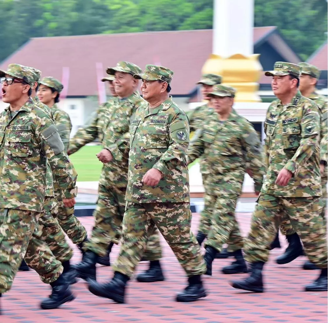 Prabowo bersama menteri kabinet Merah Putih (SinPo.id/Kemensetneg)