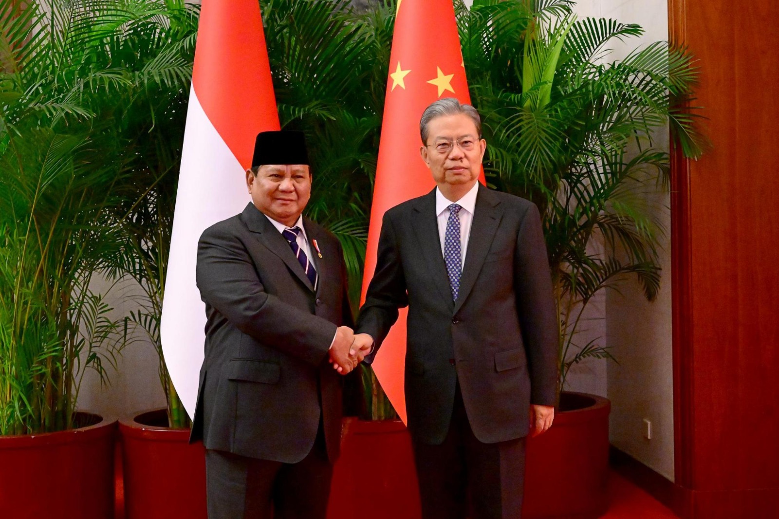 Presiden Prabowo Subianto bersama Ketua NPC Zhao Leji (SinPo.id/ Tim Media)