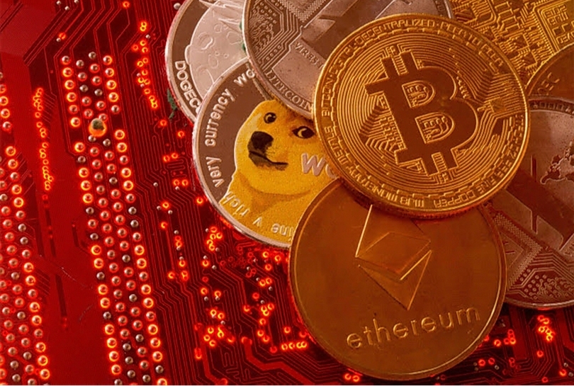 Ilustrasi koin cryptocurrency yaitu Bitcoin (SinPo.id/ Reuters)