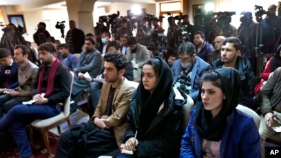 Jurnalis Afghanistan menghadiri konferensi pers di Kabul, Afghanistan (SinPo.id/AP)